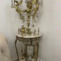 میز دو طبقه برنزی با شمعدان 4 شاخه