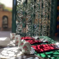 تمیزکار و ظرفشور کافه و رستوران