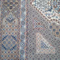 کسی از این فرش داره