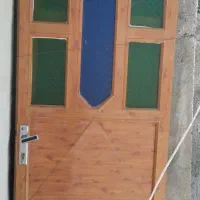 در اتاقی آلومینیوم