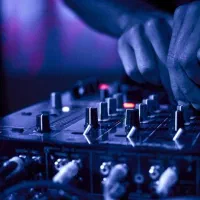 آموزش تخصصی دیجی DJ دی‌ جی و آهنگسازی