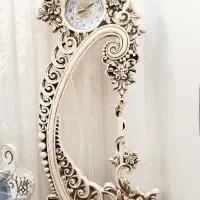 ساعت زیبا و وجلل