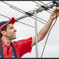 نصب آنتن دیجیتالی پایه های دیواری lcdهمه نقاط شهر