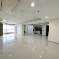 واحد-اداری-بدون-پرتی-و-دارای-نورگیر