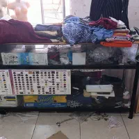 ویترین شیشه ای