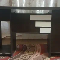 میزکامپیوتر و اداری