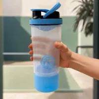شیکر ورزشی 0.7 لیتری با بدنه ی پلاستیک پلی پروپیلن