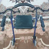 ((واکر چرخ دار تاشو رولیتر مدل زیکلاس))