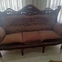 مبل و میزناهارخوری. سلطنتی