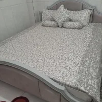 تخت دونفره