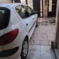 206 مدل ۸۲ فوق العاده تمیز