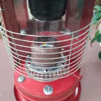 چراغ نفتی در حد نوی سالم و تمیز