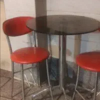 میز و صندلی