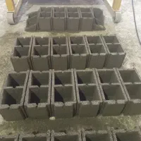 استخدام اکیپ بلوک زن