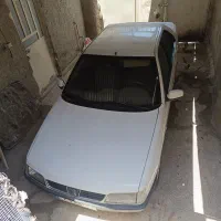 خودروی 405 سفید