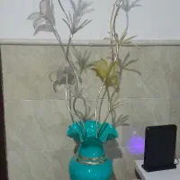 گلدان و گل