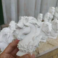 بیس خام|مجسمه، تندیس، ماکت|نیشابور, هفده شهریور|دیوار