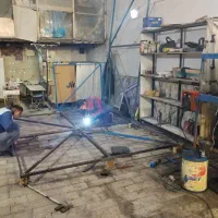 استخدام نیروی جوشکار برق در شرکت تخصصی برق خورشیدی