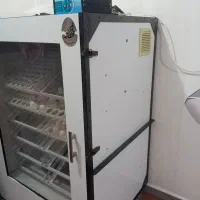 دستگاه جوجه کشی