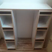 کتابخونه یا میز آرایش