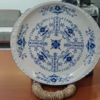 دیس با شش عدد پیش،دستی قدمت ۵۰سال