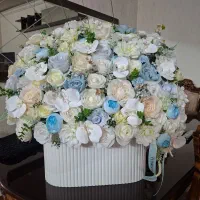 باکس گل مصنوعی