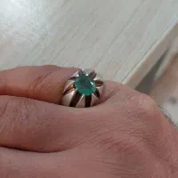 انگشتر نقره رکاب دست ساز زمرد