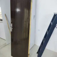 درب چوبی اتاق