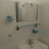 ایینه دستشویی