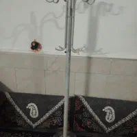 جالباسی ایستاده