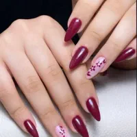 انجام خدمات ناخن  بابیش از6سال سابقه کاری