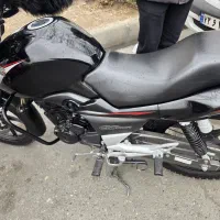 سوزوکی gsr150