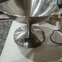 تخم مرغ آبپز برقی.