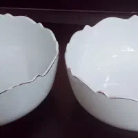 ظروف  چینی لب طلای