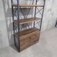 کتابخانه استندفلزی کمددار