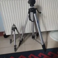 سه پایه دوربین وشش فلاش