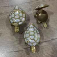 لاک پشت برنجی