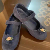 کفش بچگانه