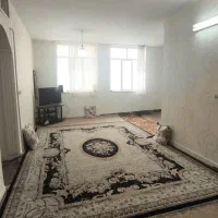 آپارتمان۹۳متری/دوخواب/ طبقه اول / پارکینگ و انباری