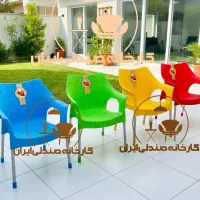 میز و صندلی پلاستیکی طرح بلور