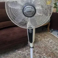 پنکه ایستاده