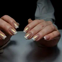 کاشت و ترمیم ناخن حرفه ای