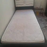 تخت خواب یک نفره