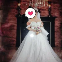 لباس عروس سنگدوزی و شاین دار بسیار شیک و مزونی