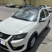 کوییک ار اس سفید مشکی مدل ۴۰۳