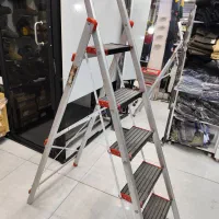 نردبان آلومینیومی آروا ۵ پله