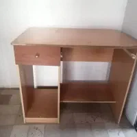 میز دفتر کار چوبی