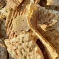 نان بربری و سنگگ کاملا خشک شده