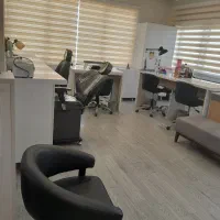 اجاره میز ناخن و اتاق مزون