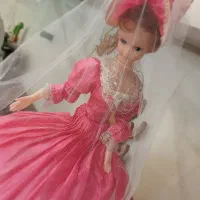 عروسک|اسباب‌بازی بچه|ورامین, ورامین|دیوار
